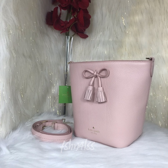 🔥SALE🔥 KATE SPADE HAYES VANESSA PINK BUCKET BAG - Picture 2 of 8